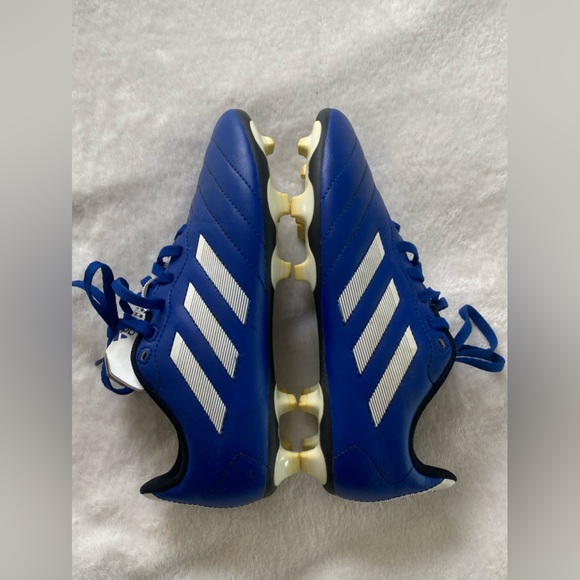 Adidas Soccer Shoes Boys Size 5 Color Blue - Picture 7 of 9
